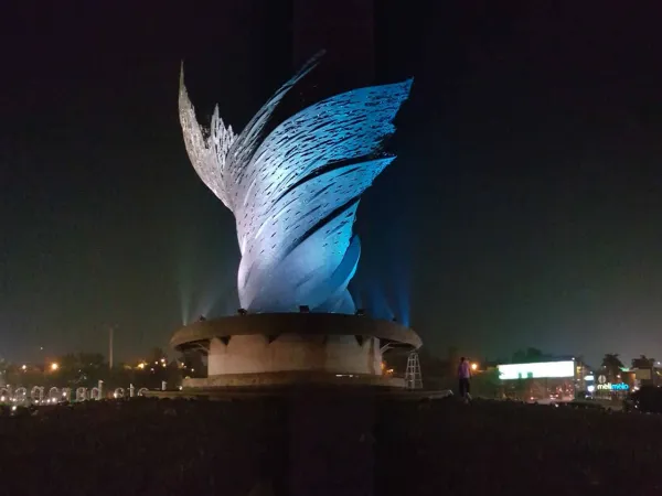 Gallery Kota Harapan Indah - Skydance Monument (Tugu Tarian Langit) 2 20190626_183832_lr